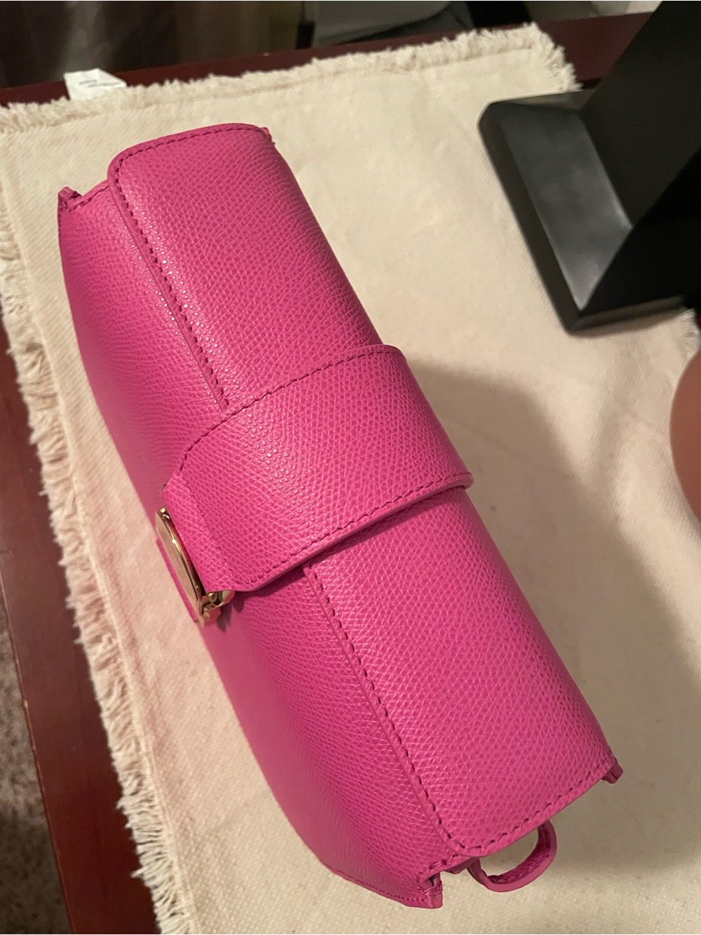 Senreve Cadence crossbody pebbled Viva Magenta - Picture 9 of 12